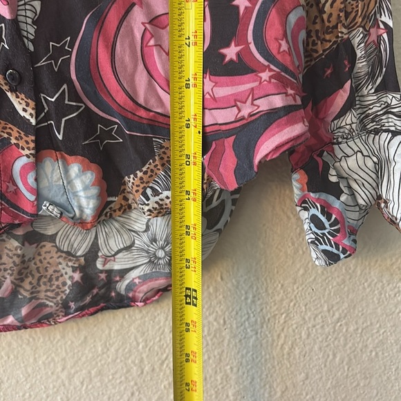 RARE Las Surenas Grey Pink Stars Cheetah Button Down Shirt size Small - Picture 7 of 9